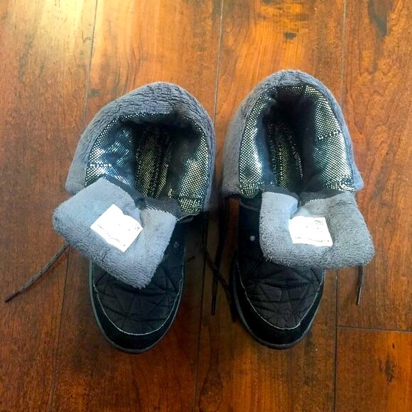 Columbia Techlite Omni-Heat Waterproof Shorty Boots - Picture 8 of 10